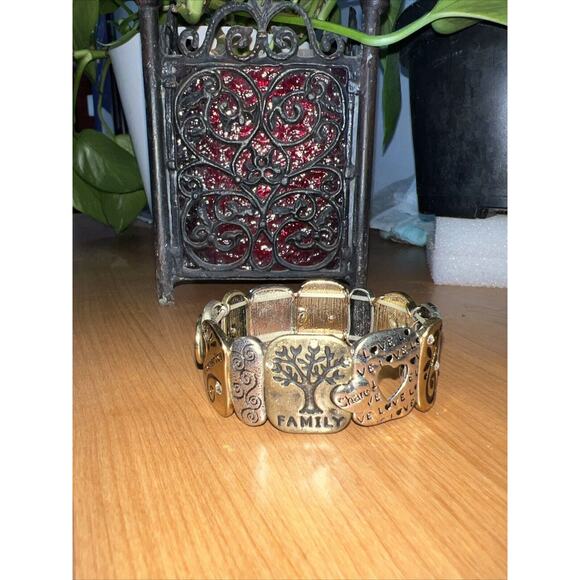 SPIRITUAL LOVE FAMILY JOY HEALTH SERENITY METAL PANEL LINK STRETCH BRACELET 1002 - Picture 1 of 5